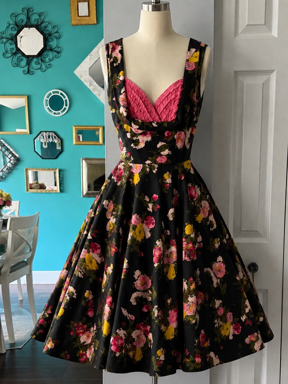 Trashy Diva Dress SZ 4 Swing Dress